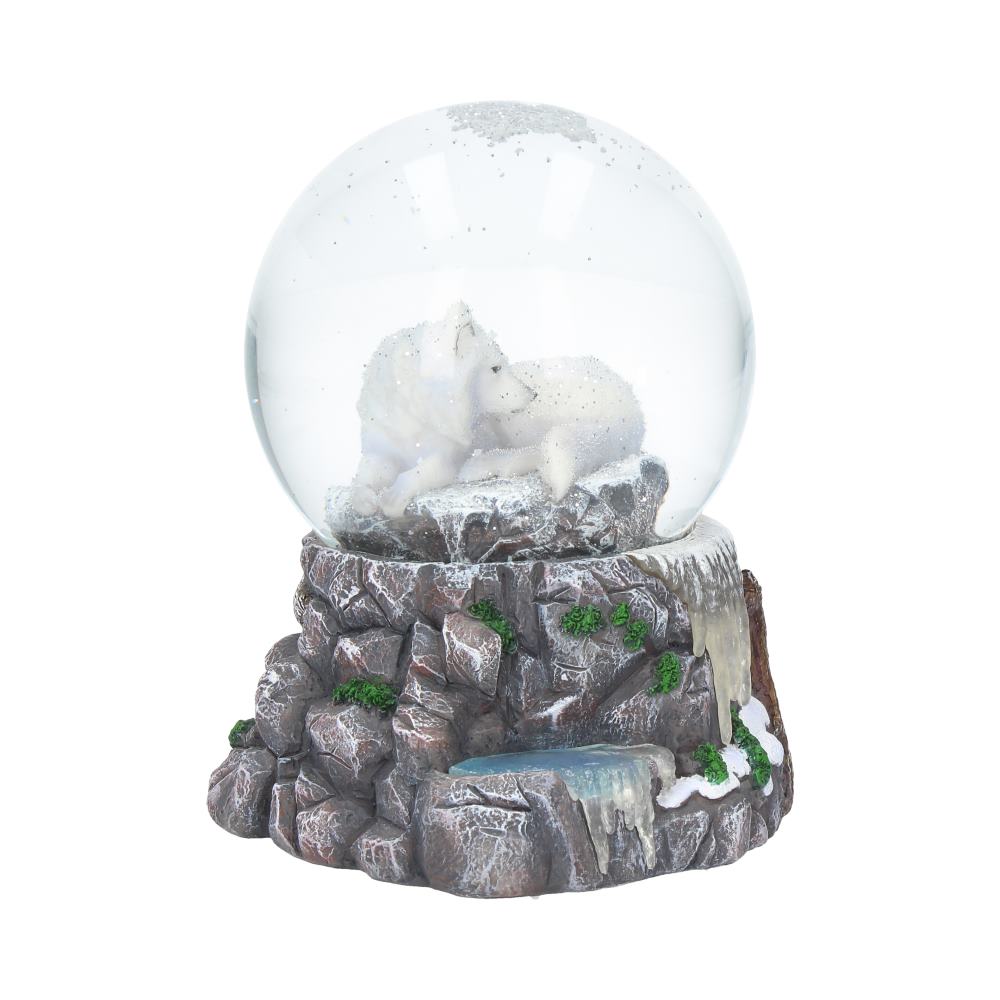 Guardian of the North Snowglobe (LP) 14.5cm