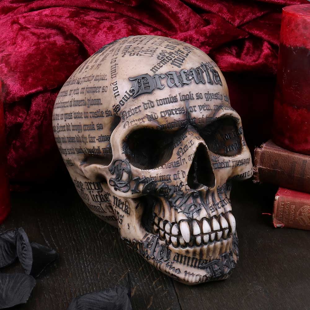 Draculas Tale 18.5cm
