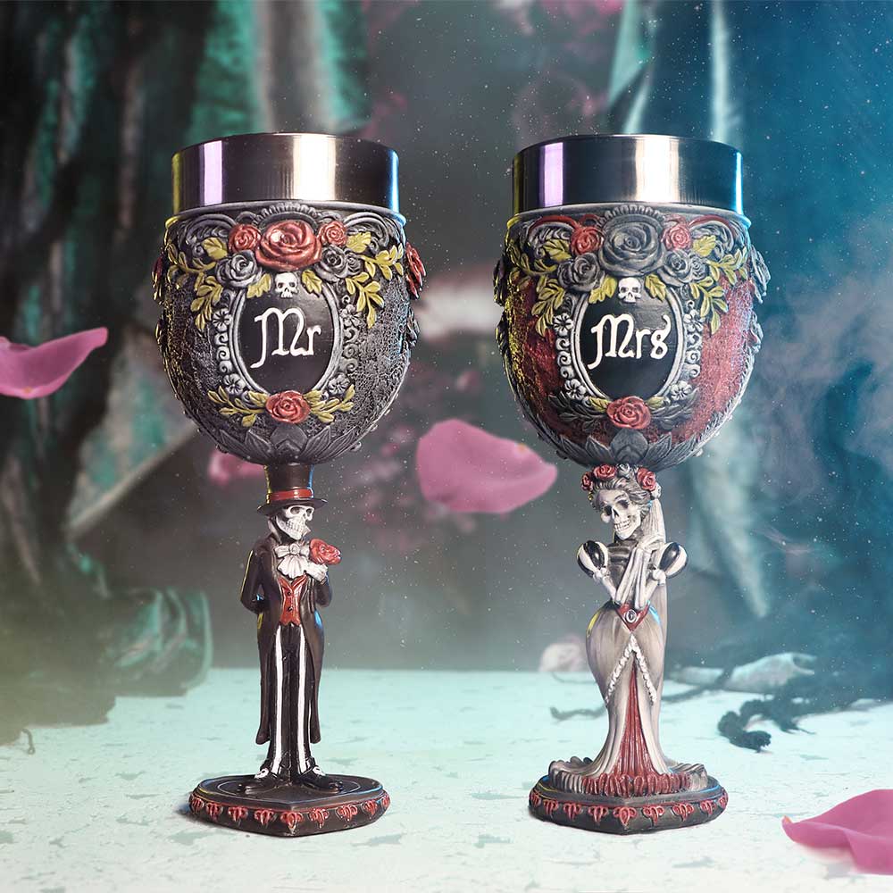 Gothic Skeleton Mrs Goblet 21cm