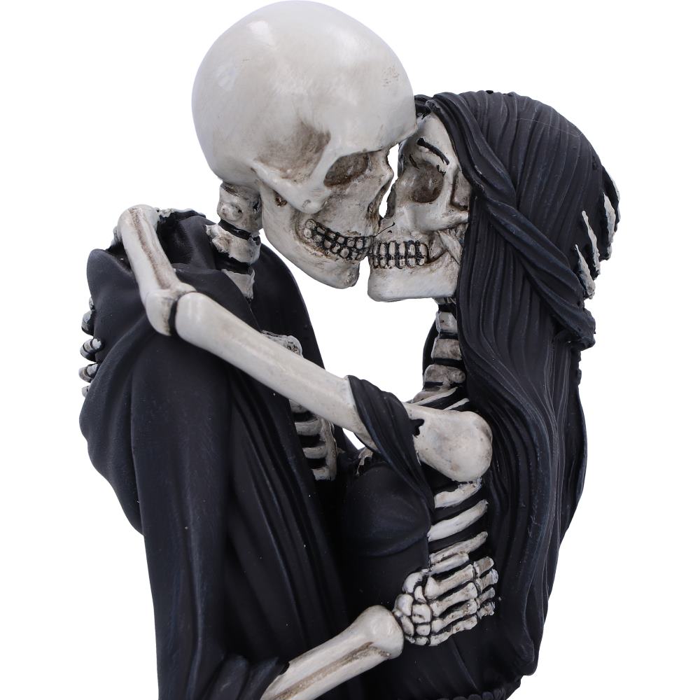Eternal Kiss 24cm