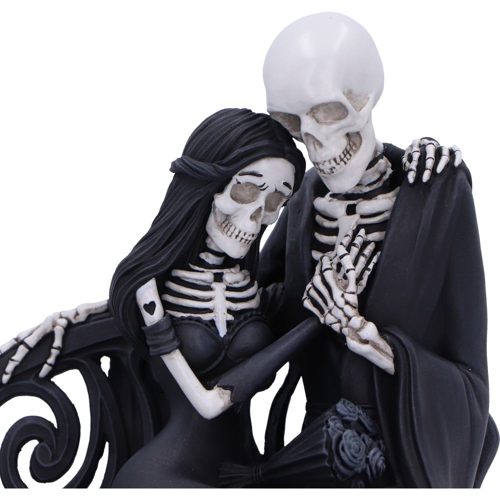 Eternal Bond 19cm
