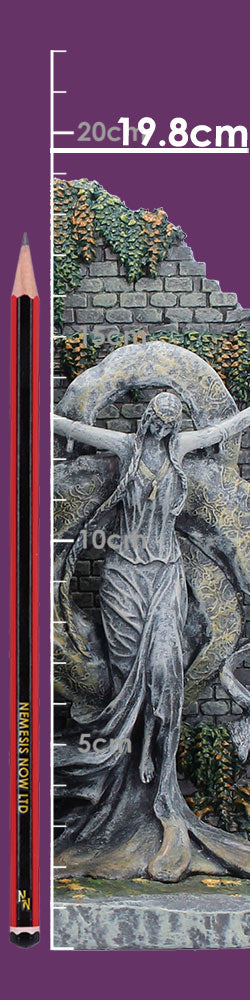 Nemesis Now Elden Ring Radagon and Queen Marika bookends, 19.8cm, detailed fantasy-themed decorative bookends with intricate designs.