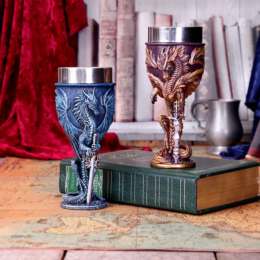 Flame Blade Goblet by Ruth Thompson 17.8cm