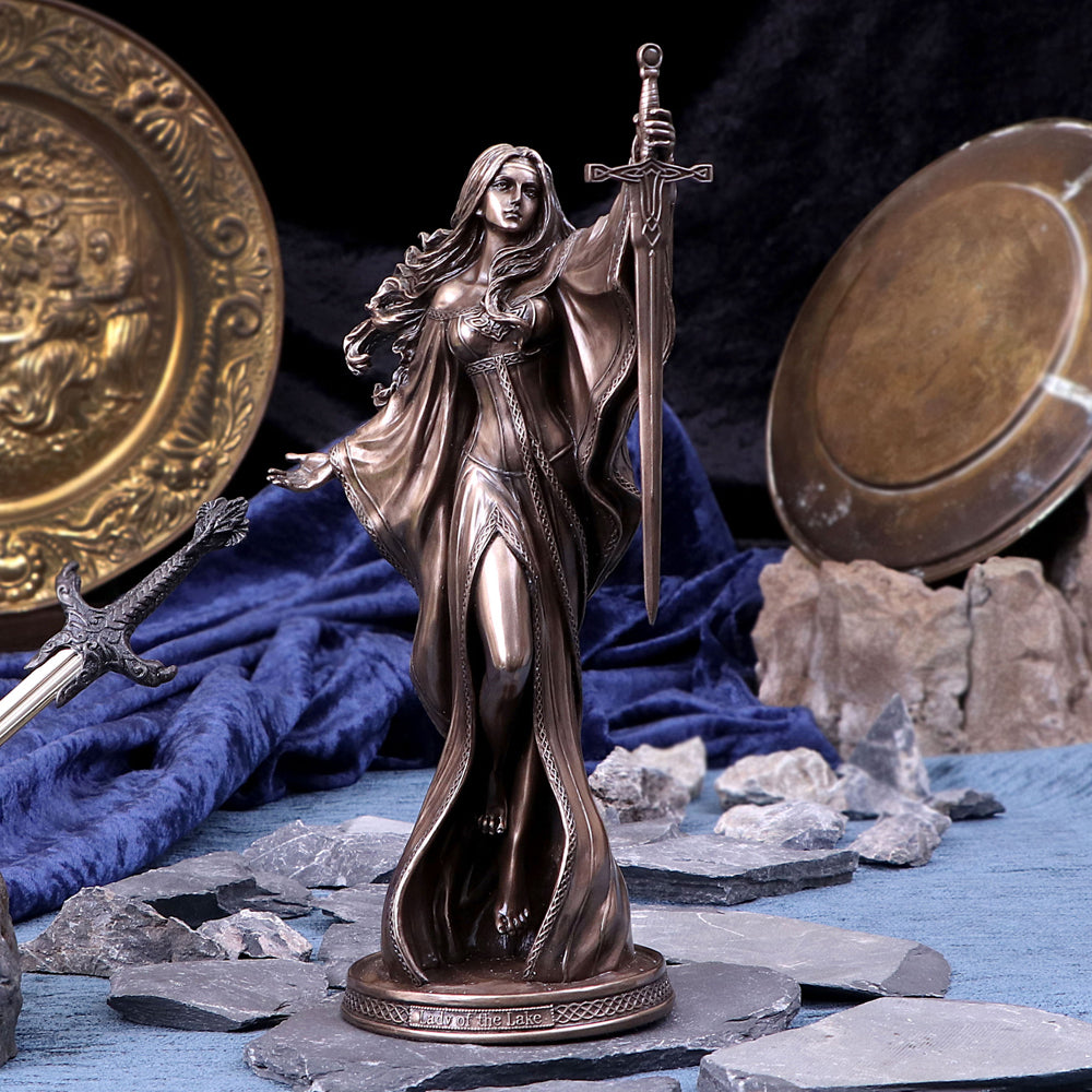 Lady of the Lake (JR) Bronze 24cm