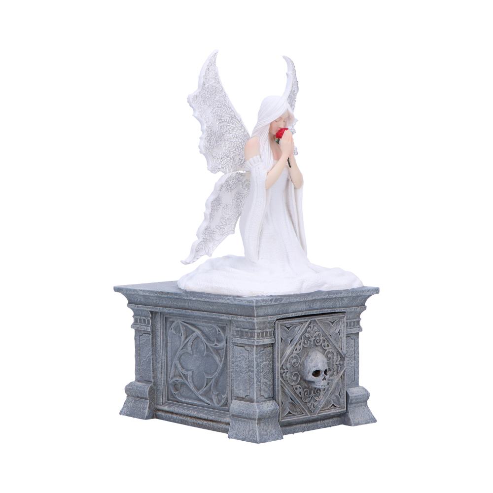 Only Love Remains Box (AS) 20.5cm