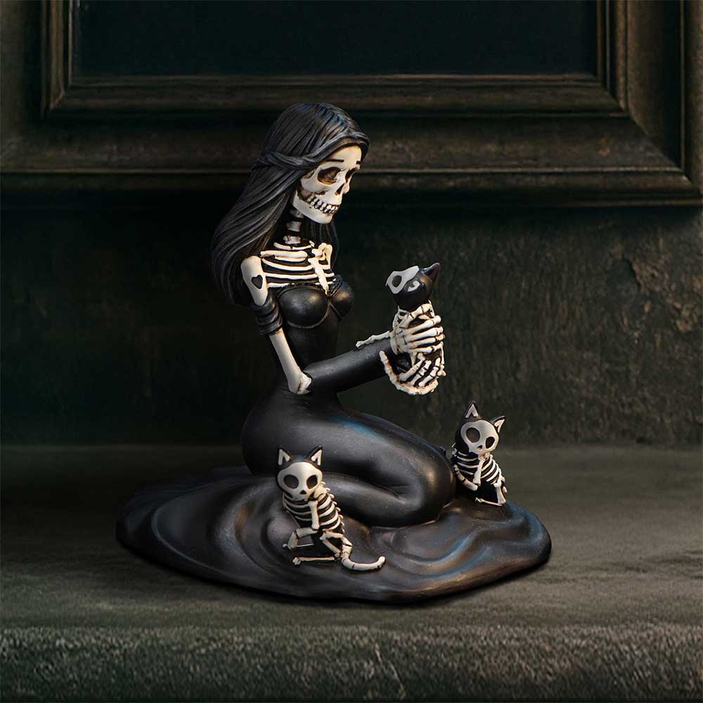 Nemesis Now Eternal Affection 12.5cm figurine featuring intricate design and detailed craftsmanship.
