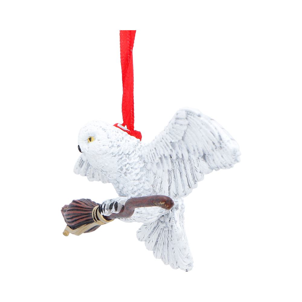 Harry Potter Hedwig hanging ornament by Nemesis Now featuring Hedwig in flight, 5.4cm decorative hanging ornament.
