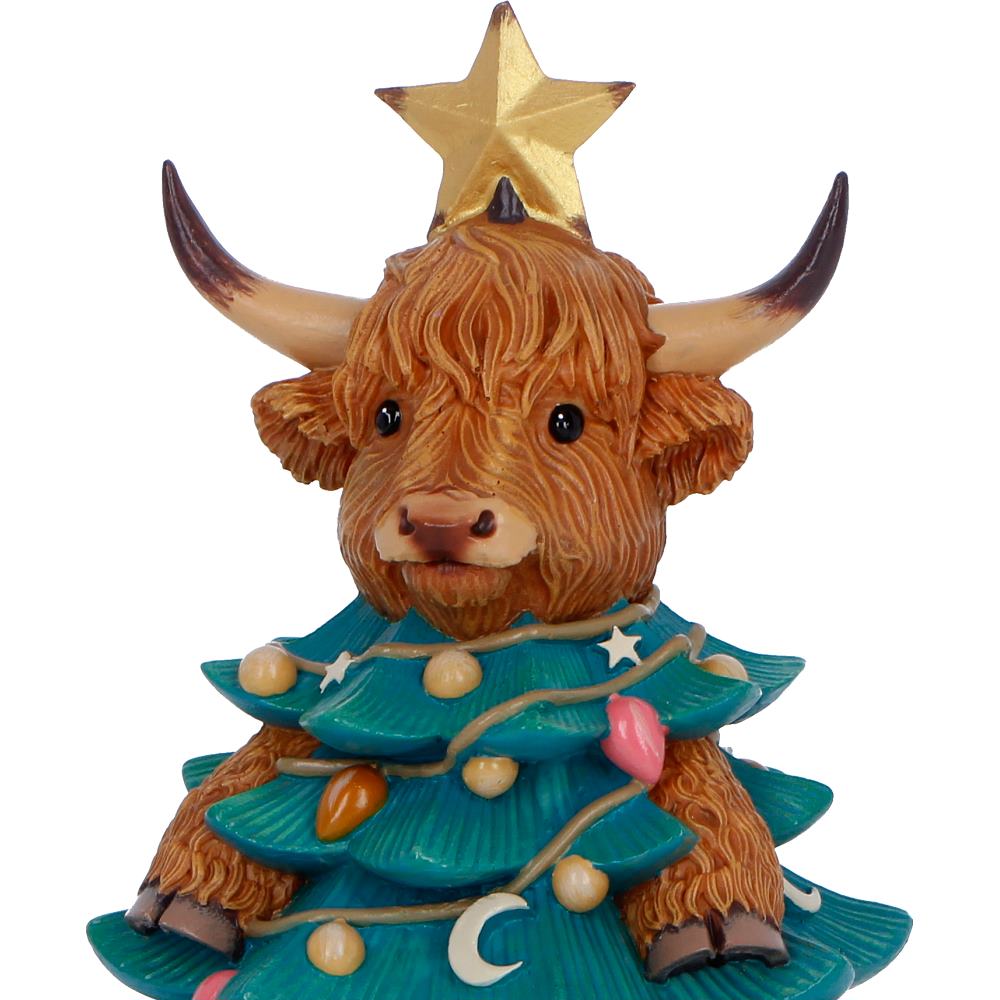 Highland cow figurine by Nemesis Now, winter-themed Highland Cow Tree, 13.5cm decorative figurine with detailed craftsmanship.