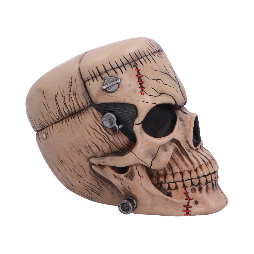 The Monster of Madness Skull 15.1cm