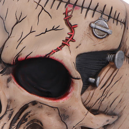 The Monster of Madness Skull 15.1cm