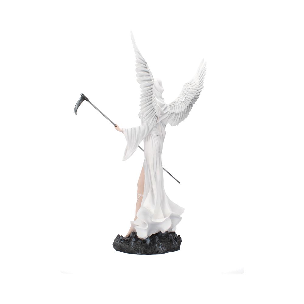 Mercy 61cm