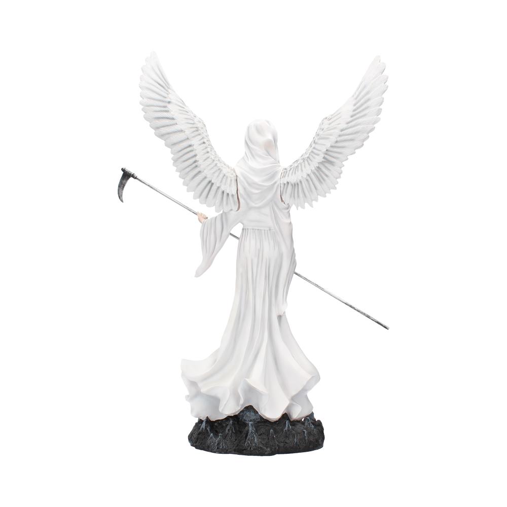 Mercy 61cm