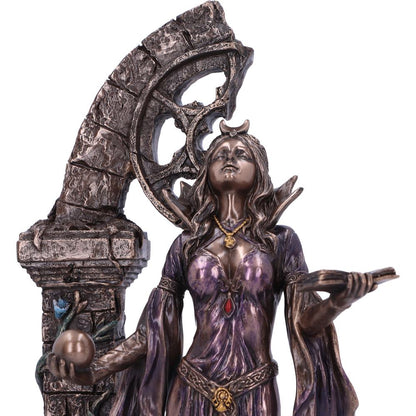 Aradia The Wiccan Queen of Witches 25cm