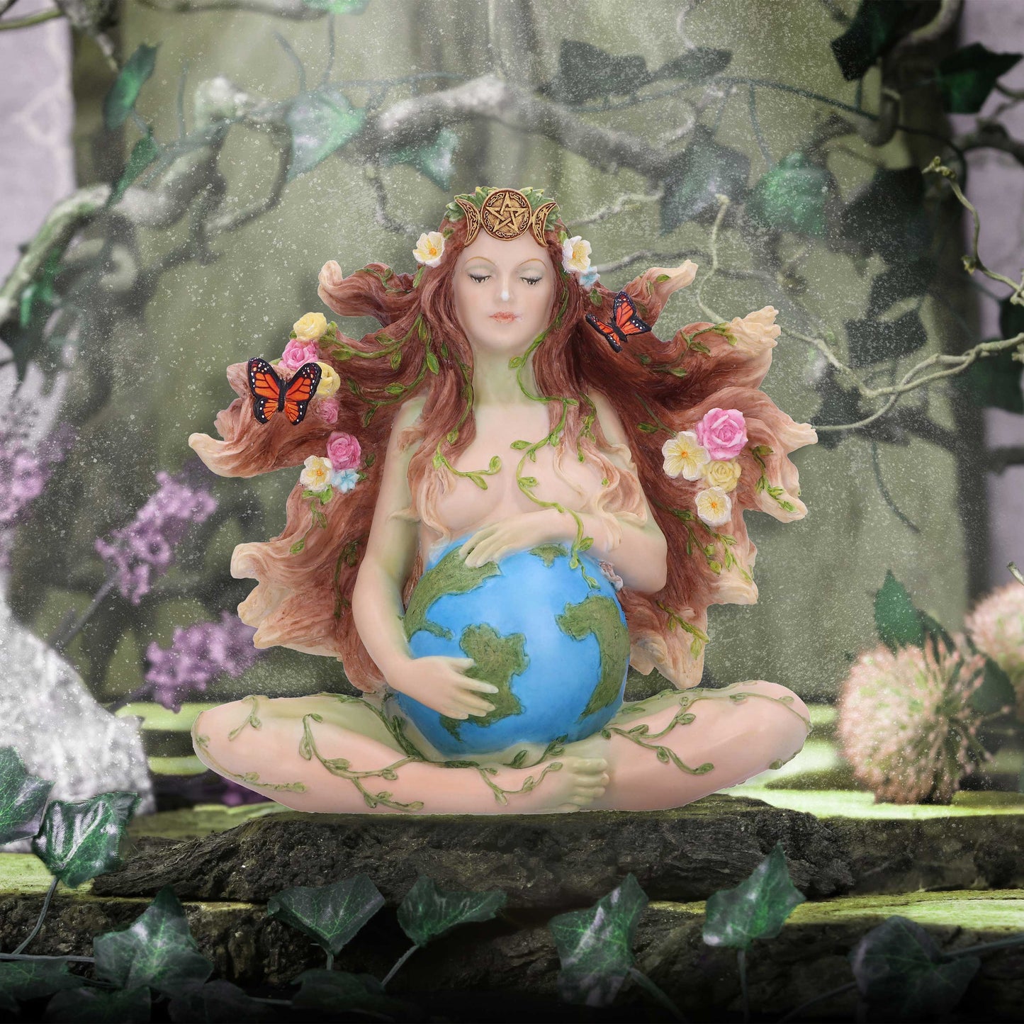 Gaea Mother of all Life 17cm