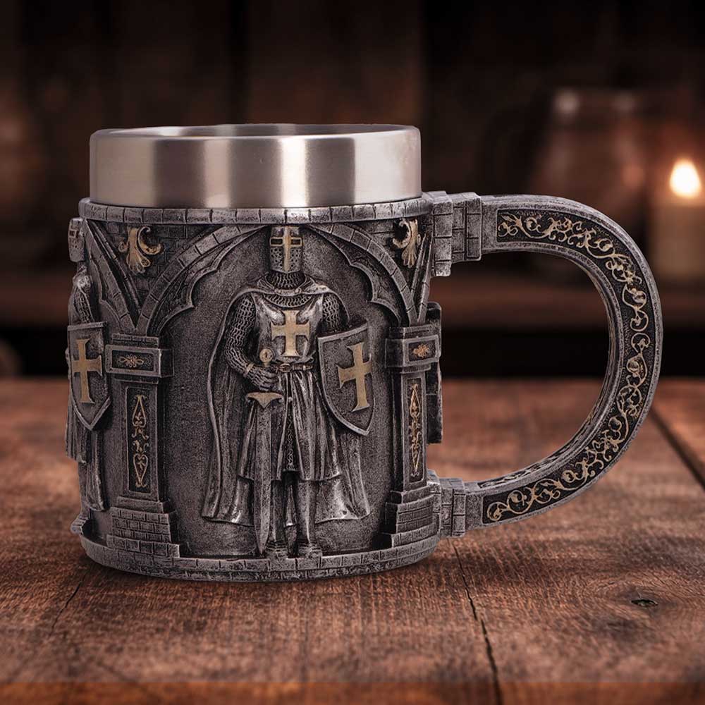 Small silver Knight in Shining Armour tankard by Nemesis Now, 11.3cm, featuring detailed knight design on a metallic surface.